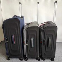 义乌收购长期收购箱包库存 现金回收长期收购箱包尾货